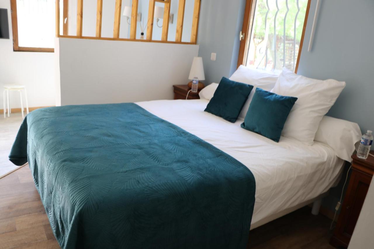 Le Mas Des Cerisiers Jacuzzi Et Sauna Inclus Pour Tous Les Logements Avinyon Dış mekan fotoğraf
